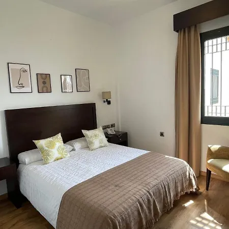 Cuatro Vientos Hotel